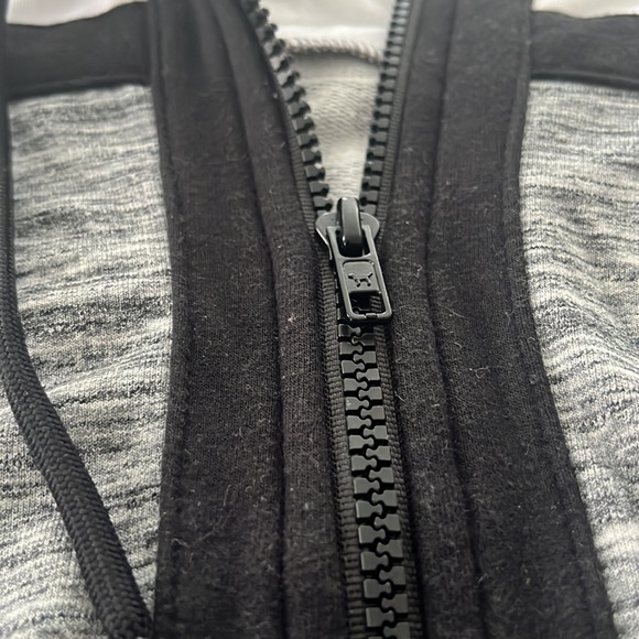 PINK Hoodie with Zipper - Picture 4 of 8